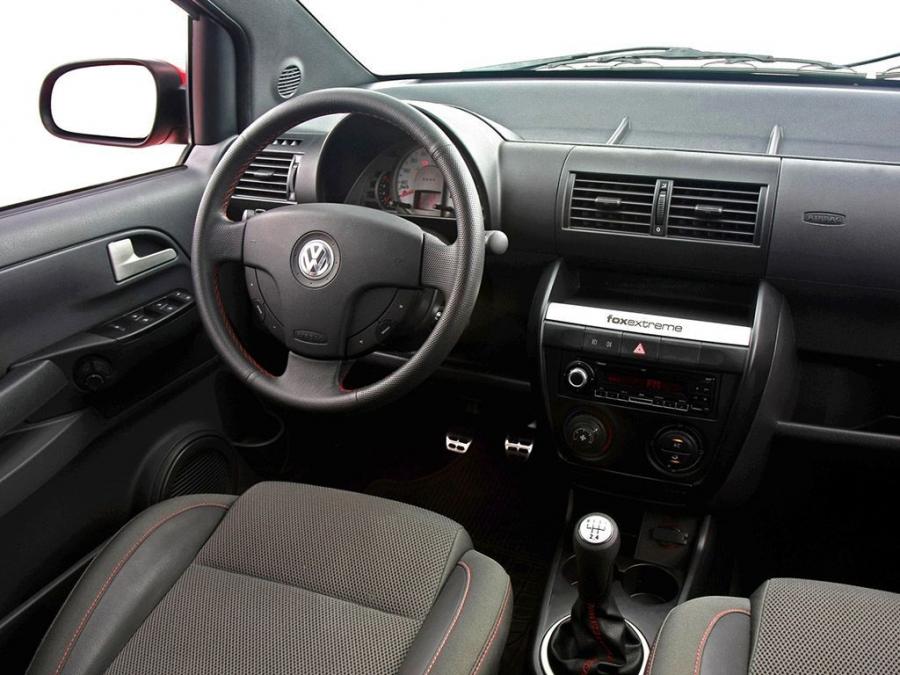  Volkswagen Fox Extreme 2008 года  (фото 2 из 7)